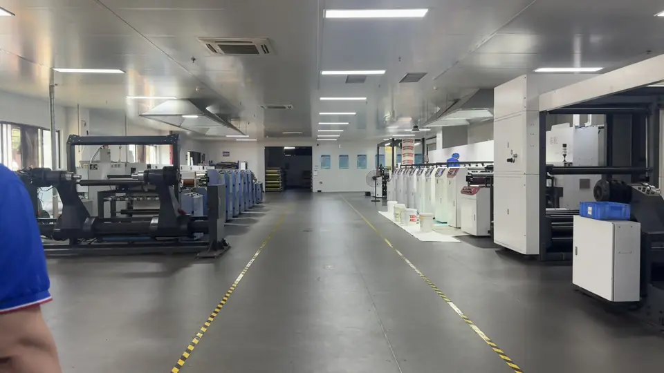Custom printed paper cup production workshop