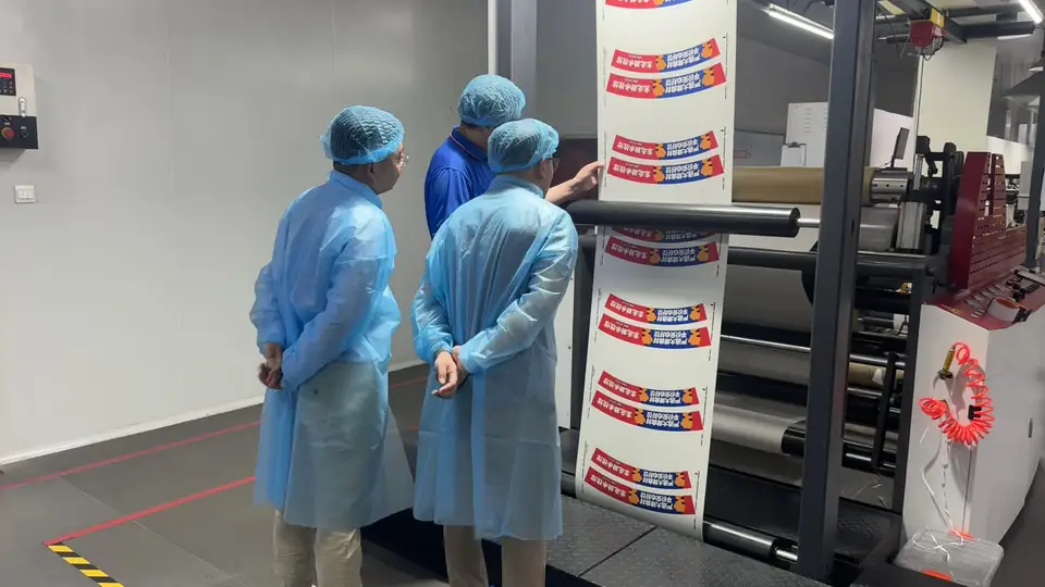 Printed paper cup material quality check before forming
